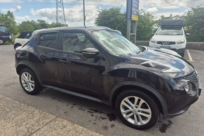 Black Used 2016 Nissan Juke N-Connecta SUV | £5,495 (Good price) - Image 1/1