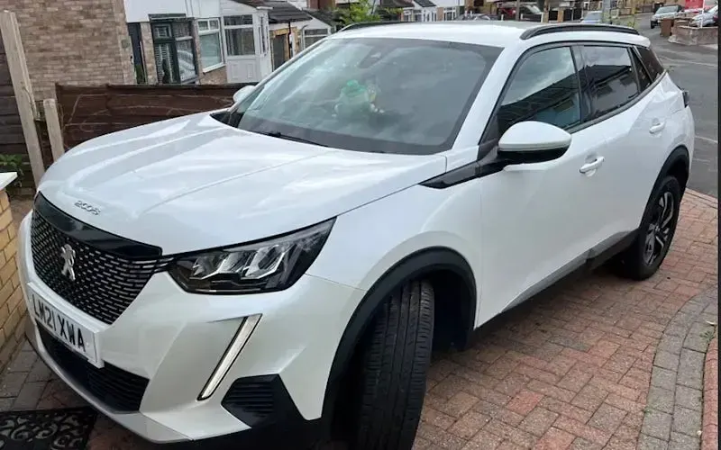 Used Peugeot 2008 Allure 131 HP (96 kW) 2021 SUV