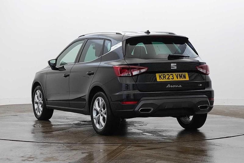 Used Seat Arona FR 108 HP (79 kW) 2023 Black SUV