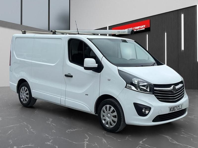 White Used 2017 Vauxhall Vivaro Sportive Van | £8,990 (Fair price) - Image 1/4