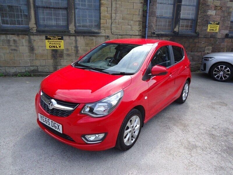 Red Used 2016 Vauxhall Viva Hatchback | £3,495 (Fair price) - Image 1/4