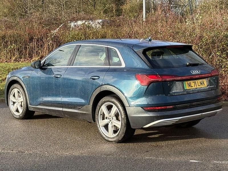 Used Audi e-tron Design 230 kW (313 HP) 2021 Blue SUV