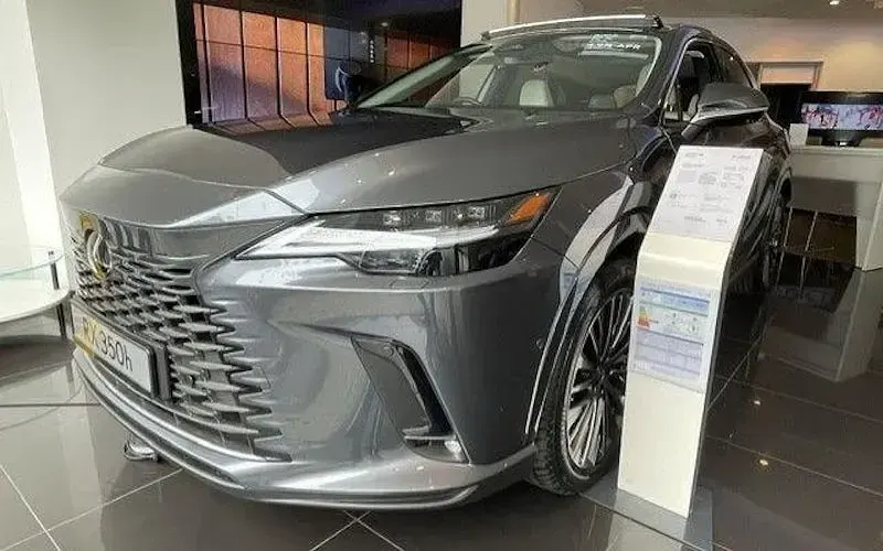 Used Lexus RX350h 250 HP (183 kW) 2025 Estate
