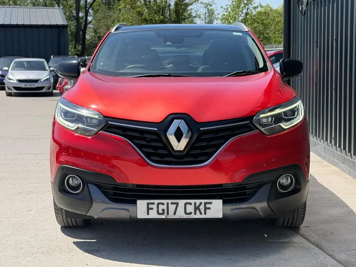 Used Renault Kadjar Signature 130 HP (95 kW) 2017 Red SUV