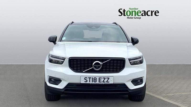 Used Volvo XC40 190 HP (139 kW) 2018 White SUV