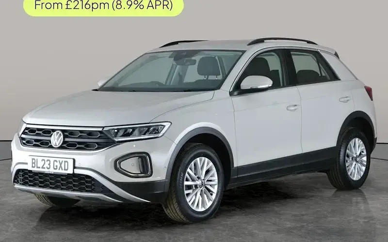 Used VW T-Roc Life 110 HP (80 kW) 2024 SUV