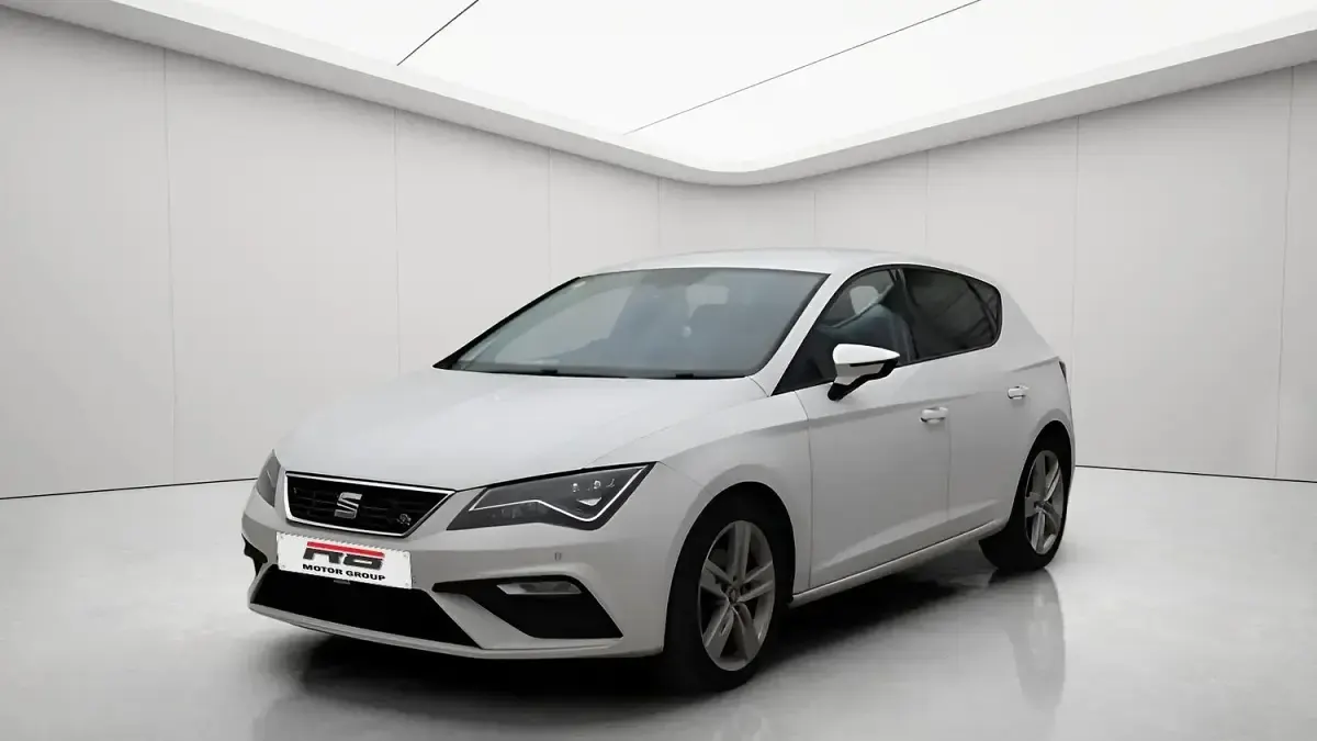 Used Seat Leon FR 150 HP (110 kW) 2018 White Hatchback