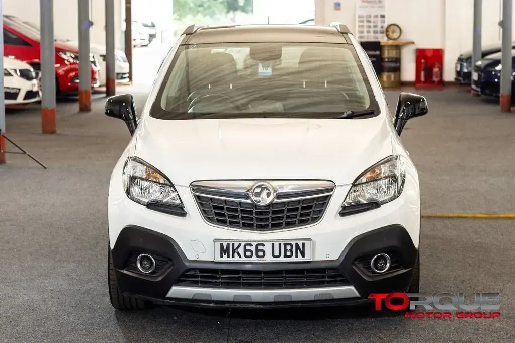 Used Vauxhall Mokka Edition 140 HP (102 kW) 2016 White SUV