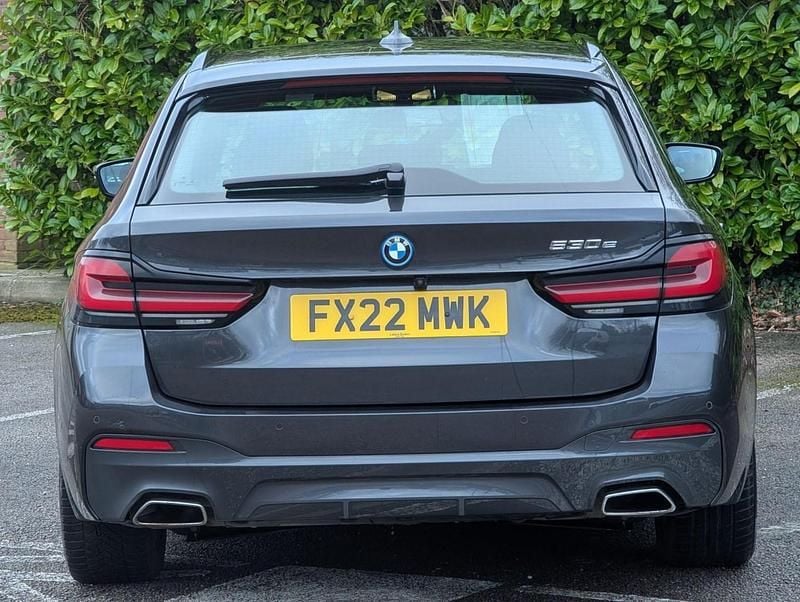 Used BMW 530e M Sport 292 HP (214 kW) 2022 Grey Estate