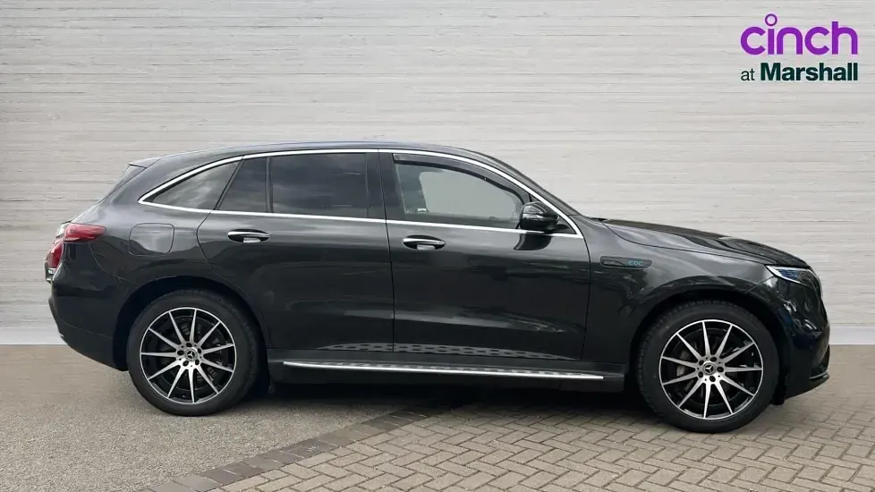 Usado Mercedes EQC400 AMG line 300 kW (408 HP) 2020 Cinzento SUV