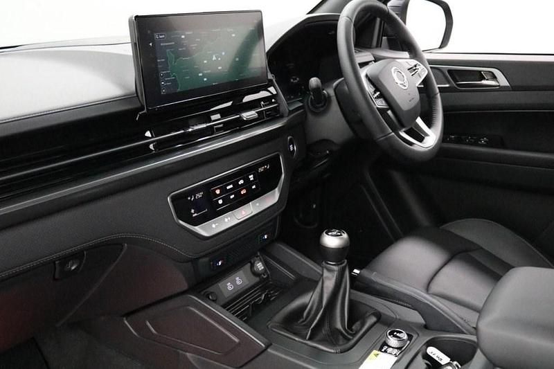 New Ssangyong (KGM) Musso 202 HP (148 kW) 2025 Grey Pickup