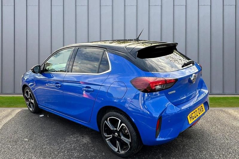 Second-hand Vauxhall Corsa Ultimate 99 CP (72 kW) 2022 Albastru Hatchback