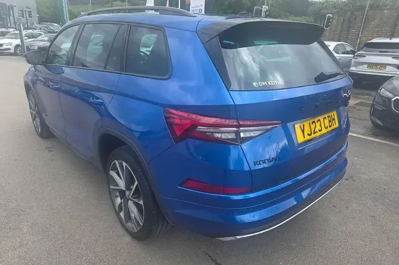 Used Skoda Kodiaq SportLine 140 HP (102 kW) 2023 Blue SUV