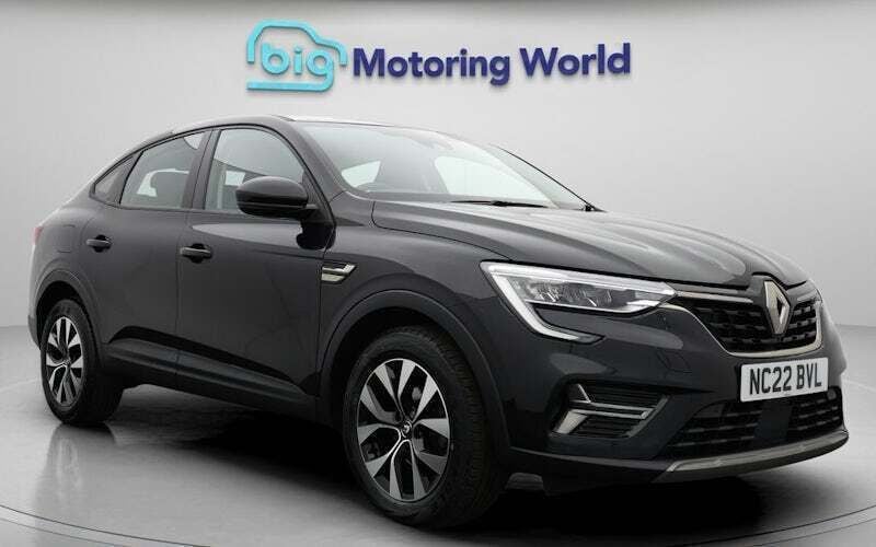 Used 2021 Renault Arkana Iconic SUV | £14,100 (Fair price) - Image 1/4