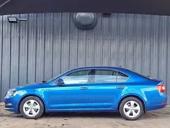 Used Skoda Octavia SE Technology 115 HP (84 kW) 2020 Blue Hatchback