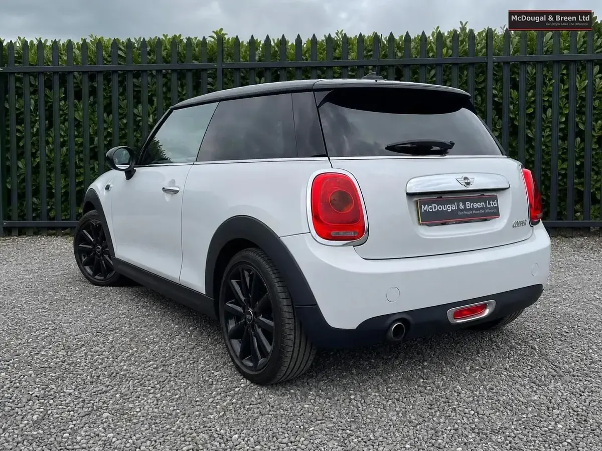 Used Mini Cooper Hatch 136 HP (100 kW) 2015 Silver Hatchback