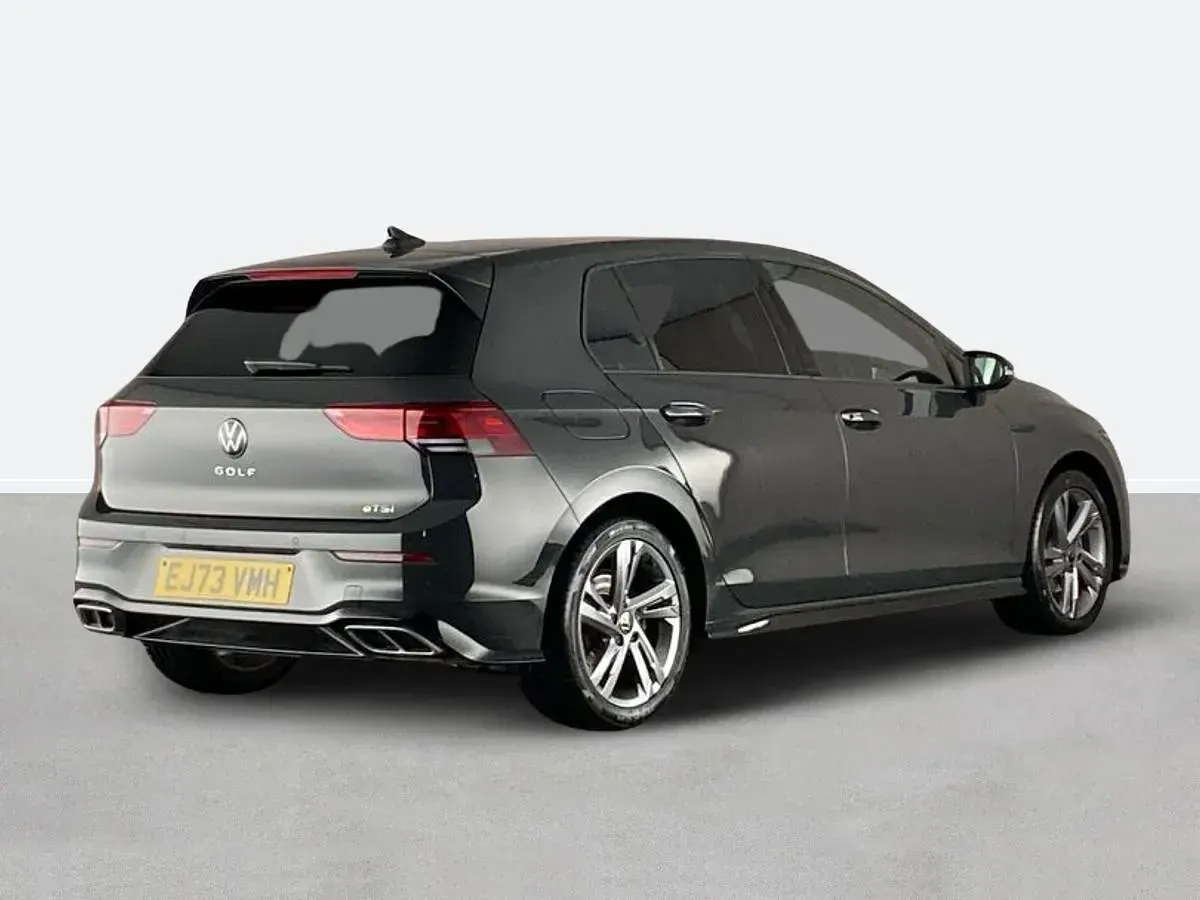Used VW Golf VIII R-line 150 HP (110 kW) 2023 Grey Hatchback