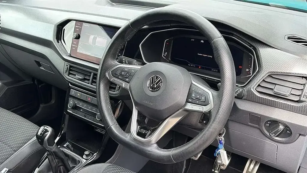 Usado VW T-Cross R-line 113 HP (83 kW) 2020 Other SUV