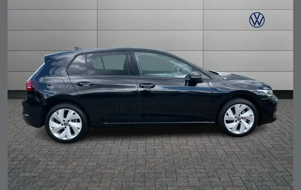Used VW Golf VIII Match 147 HP (108 kW) 2025 Black Hatchback