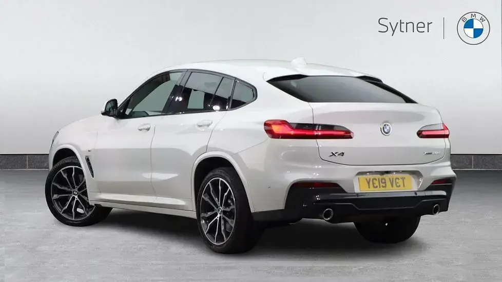 Used BMW X4 M Sport 190 HP (139 kW) 2019 White SUV