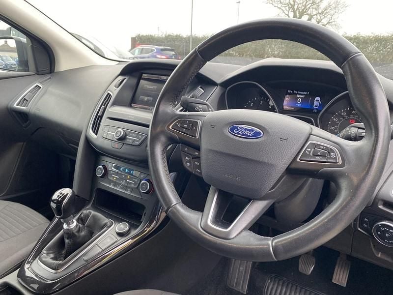Used Ford Focus Titanium 2016 Grey Hatchback