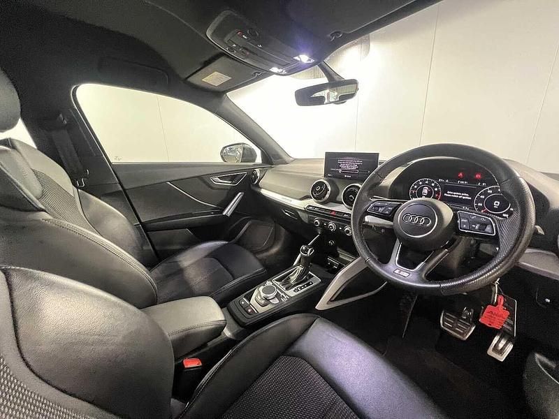 Used Audi Q2 S-Line 150 HP (110 kW) 2022 Grey SUV