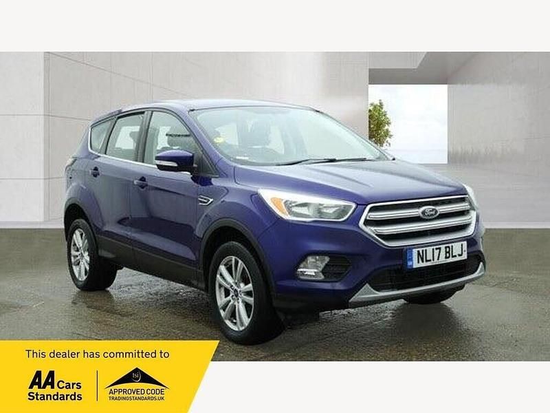 Used Ford Kuga Zetec 120 HP (88 kW) 2017 Blue SUV