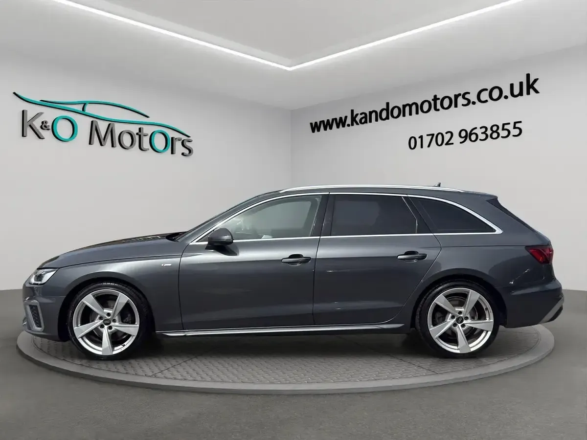 Used Audi A4 S-Line 190 HP (139 kW) 2020 Grey Estate
