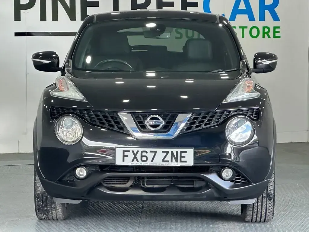 Used Nissan Juke N-Connecta 117 HP (86 kW) 2017 Black SUV