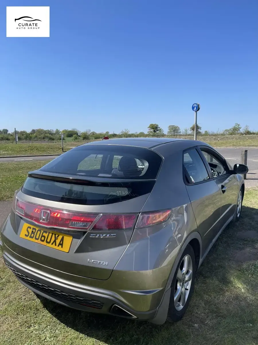 Used Honda Civic ES 138 HP (101 kW) 2006 Grey Hatchback