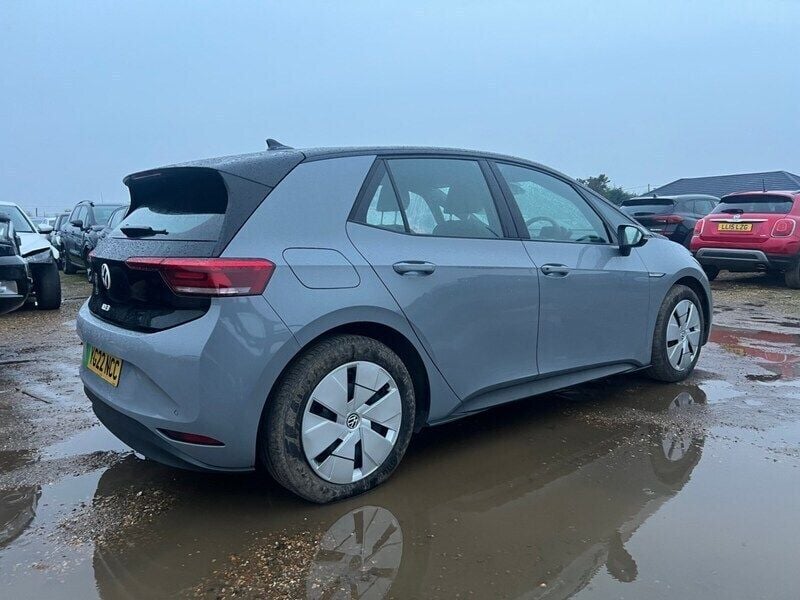 Grey Used 2022 VW ID.3 Pro Hatchback | £6,400 - Image 1/4