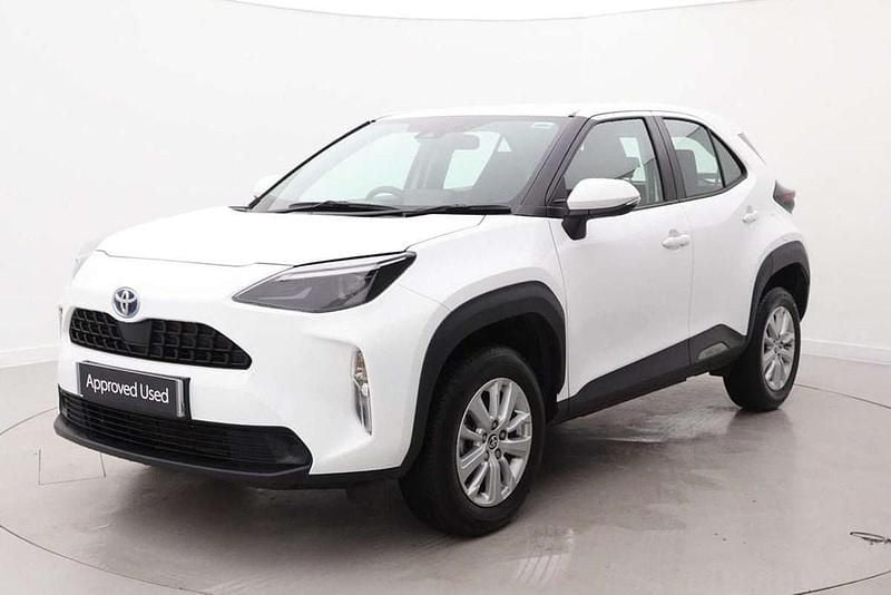Used Toyota Yaris Cross 113 HP (83 kW) 2023 White SUV