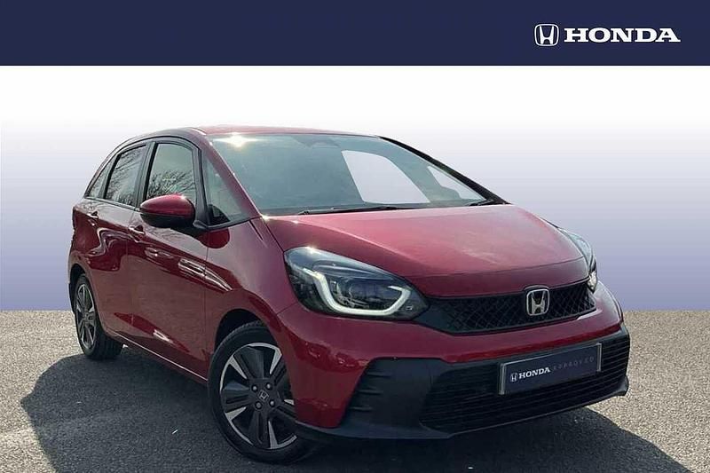 Used Honda Jazz Advance 122 HP (89 kW) 2024 Premium crystal red Hatchback
