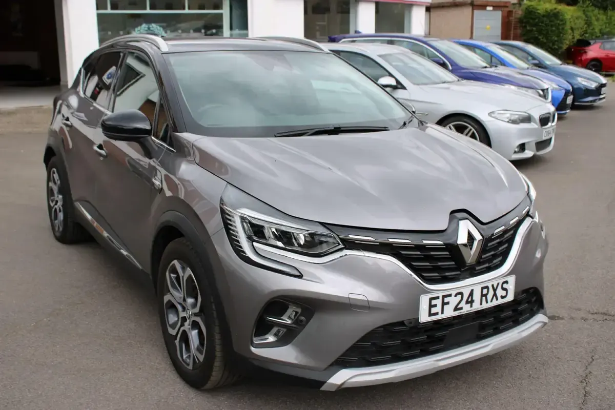 Used Renault Captur Techno 143 HP (105 kW) 2024 SUV