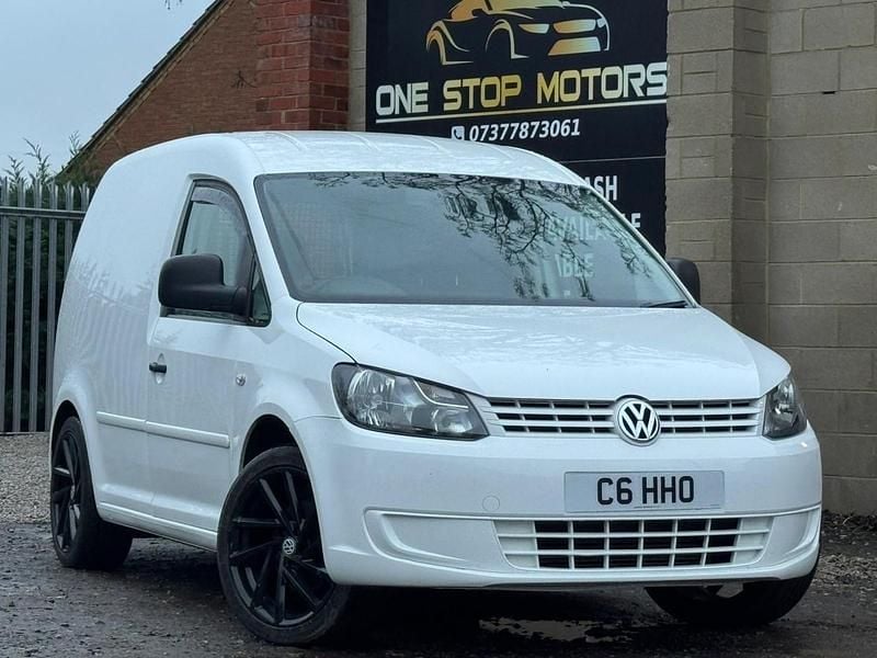 Used VW Caddy 102 HP (75 kW) 2011 White MPV