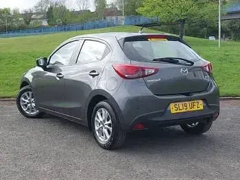 Begagnad Mazda 2 75 HK (55 kW) 2019 Grå Halvkombi