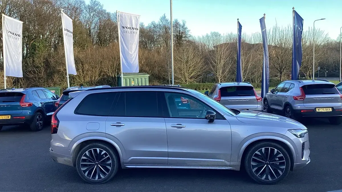 Used Volvo XC90 Ultra 2025 Silver SUV