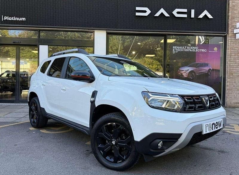 White Used 2022 Dacia Duster Extreme SUV | £15,095 (Fair price) - Image 1/2