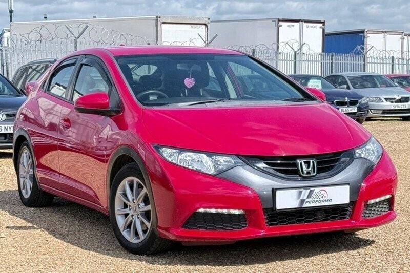 Red Used 2013 Honda Civic SE Hatchback | £3,490 (Good price) - Image 1/1