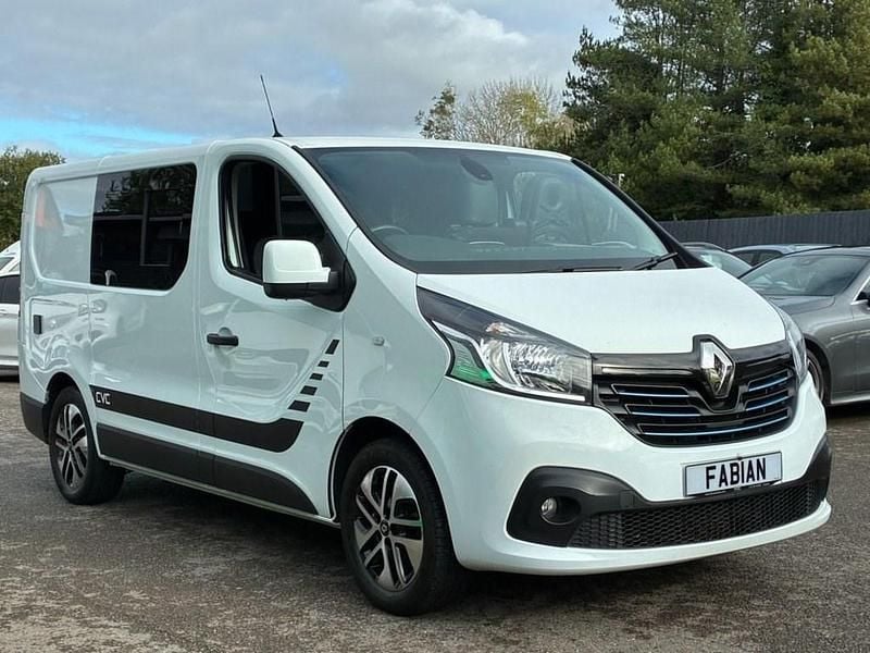 Used Renault Trafic 120 HP (88 kW) 2016 White MPV