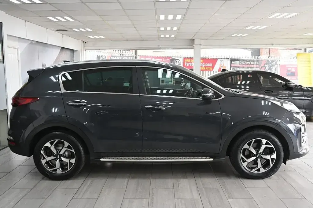 Used Kia Sportage 136 HP (100 kW) 2019 Grey SUV