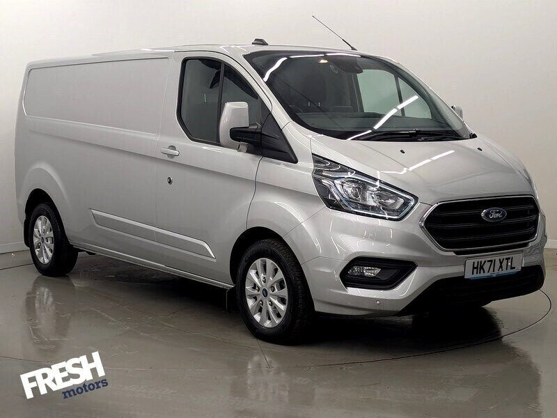 Moondust silver (metallic paint) Used 2021 Ford Transit Custom Limited | £19,590 (Good price) - Image 1/4