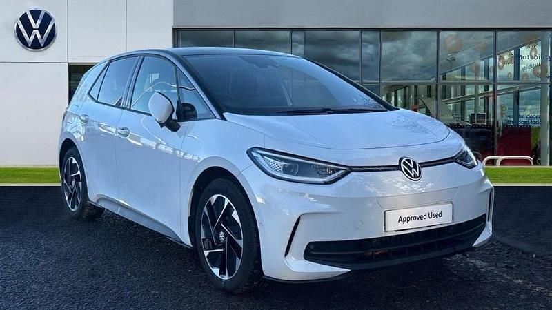 White Used 2025 VW ID.3 Pro Hatchback | £26,999 - Image 1/4