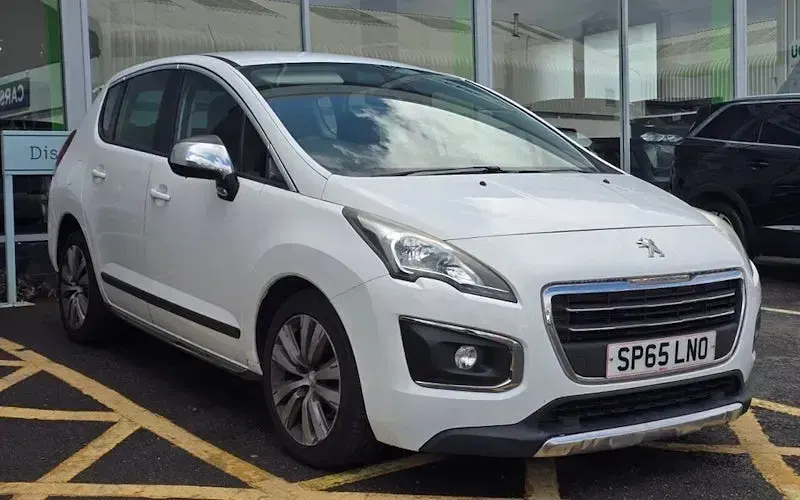 Used Peugeot 3008 Active 120 HP (88 kW) 2015 Estate