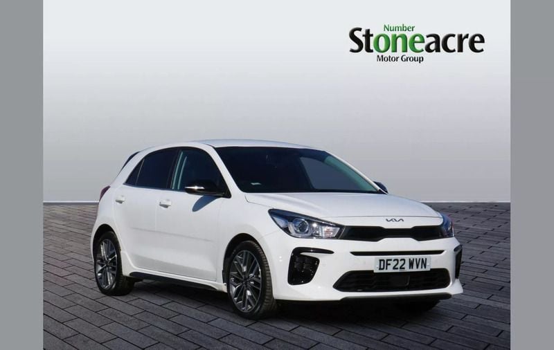 White Used 2022 Kia Rio 2 Hatchback | £14,497 (Fair price) - Image 1/4