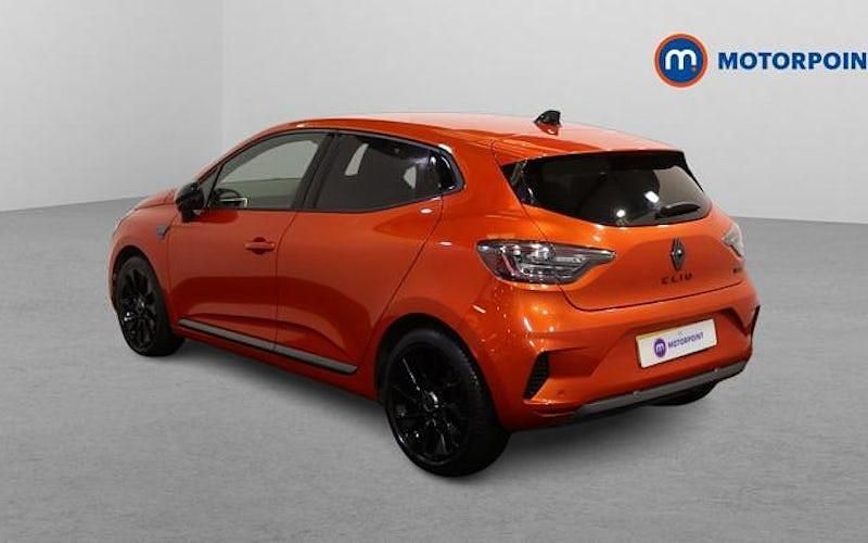 Used Renault Clio V Esprit Alpine 143 HP (105 kW) 2025 Hatchback