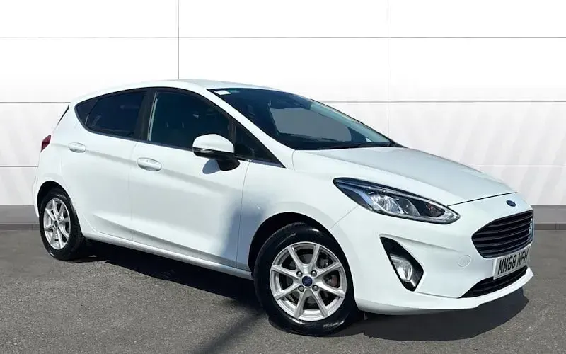 Usado Ford Fiesta Zetec 86 CV (63 kW) 2018 Utilitario
