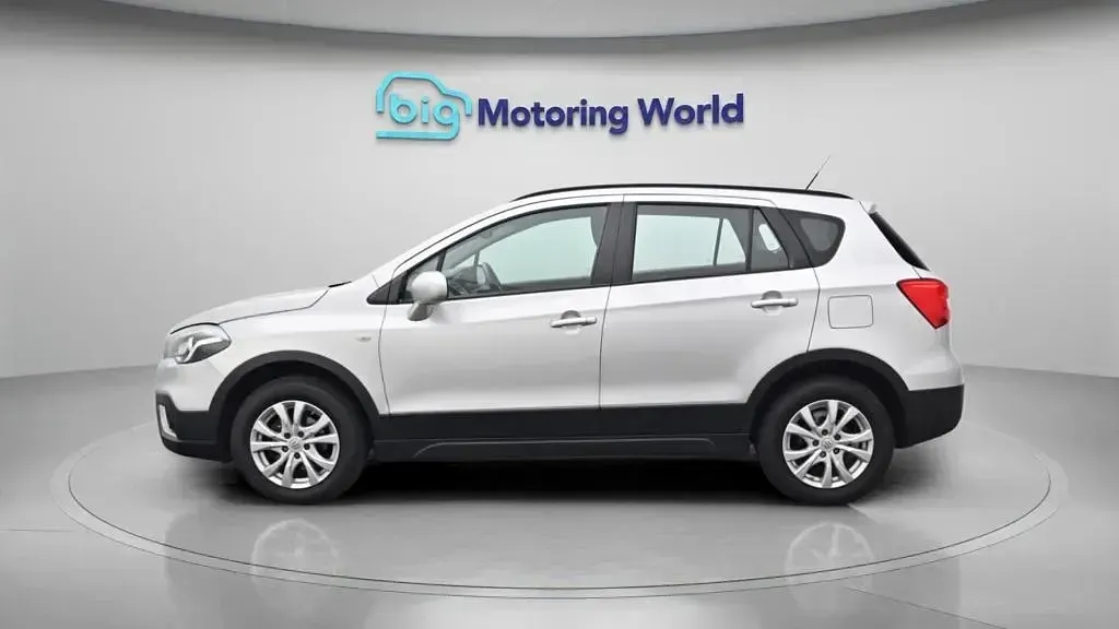 Used Suzuki SX4 S-Cross SZ4 129 HP (94 kW) 2021 Silver SUV