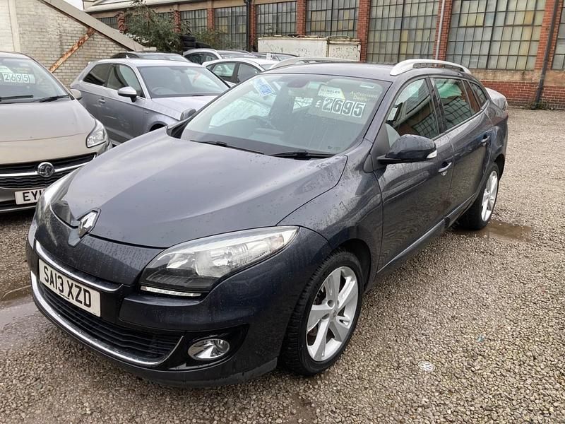 Used Renault Mégane GrandTour Dynamique 2013 Grey Estate