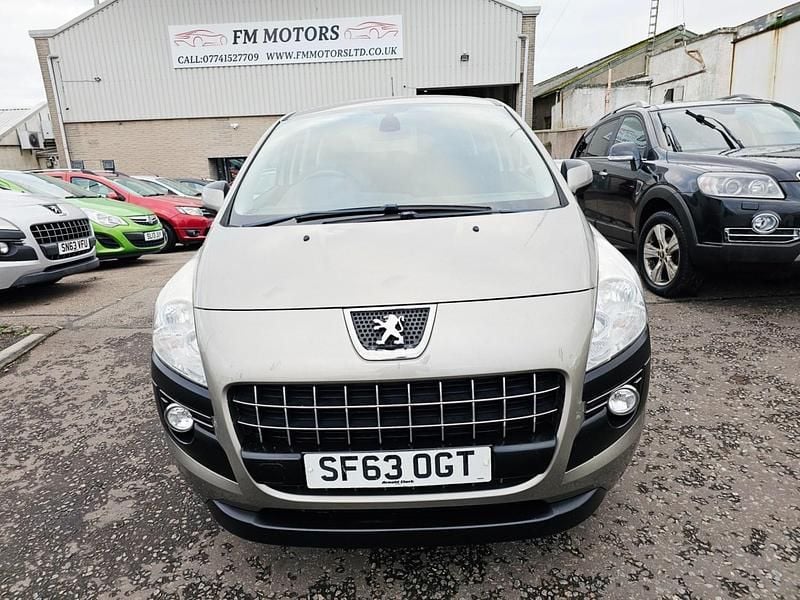 Grey Used 2013 Peugeot 3008 Active Hatchback | £3,495 (Fair price) - Image 1/4